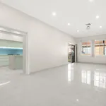 Rent 6 bedroom house in Strathfield