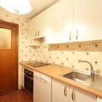 Rent a room of 95 m² in madrid