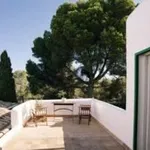 Rent 6 bedroom house of 350 m² in Portals Vells