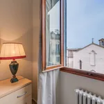 Rent 3 bedroom apartment of 90 m² in Florence