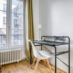 Appartement de 65 m² avec 3 chambre(s) en location à Paris