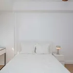 Rent a room in lisbon