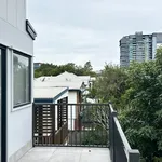 Rent 1 bedroom house in Brisbane City