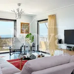 Rent 2 bedroom apartment of 125 m² in Alimos