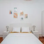 Rent a room in lisbon