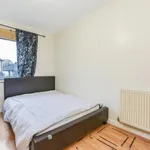 Rent 2 bedroom flat in London