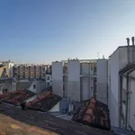 Rent 1 bedroom apartment of 28 m² in paris