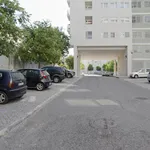 Rent 1 bedroom apartment in Lisbon