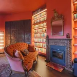 Rent 4 bedroom apartment of 350 m² in Florence