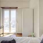 Rent a room in lisbon