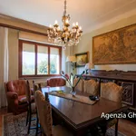 Rent 7 bedroom apartment of 120 m² in Genoa