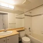 Appartement de 828 m² avec 2 chambre(s) en location à Vancouver