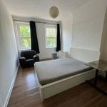 Rent 4 bedroom flat in East Of England