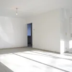 Rent 2 bedroom apartment of 94 m² in Kortrijk