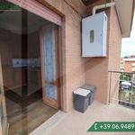 Rent 4 bedroom apartment of 150 m² in Morena