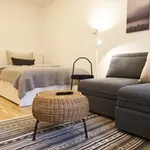 Rent 1 bedroom apartment of 37 m² in Stuttgart