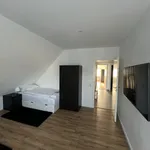 Miete 6 Schlafzimmer wohnung von 100 m² in Bergisch Gladbach