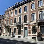 Appartement de 114 m² avec 3 chambre(s) en location à Namur