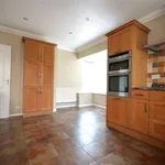 Rent 4 bedroom house in Reigate and Banstead