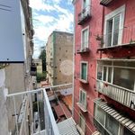 Affitto 1 camera appartamento di 30 m² in Naples