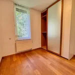 Maison de 300 m² avec 3 chambre(s) en location à Wezembeek-Oppem