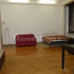 Rent 5 bedroom apartment of 125 m² in Turin