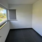 Maison de 300 m² avec 3 chambre(s) en location à Tontelange