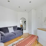 Rent 1 bedroom apartment of 18 m² in Paris