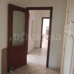 Rent 3 bedroom apartment of 150 m² in Locri