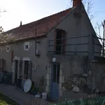 Rent 4 bedroom house of 85 m² in Bellenaves