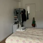 Rent a room in lisbon