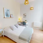 Rent a room of 120 m² in Bordeaux