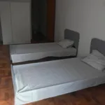 Rent 12 bedroom apartment in Porto