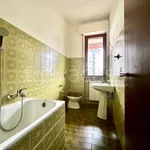 Rent 4 bedroom apartment of 115 m² in Cusano Milanino