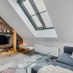 Rent 1 bedroom apartment of 40 m² in Prague