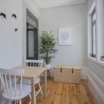 Rent 1 bedroom apartment of 45 m² in Porto