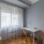 Rent 3 bedroom apartment in Porto