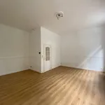 Appartement de 90 m² avec 2 chambre(s) en location à Tournai