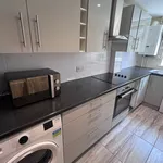 Rent 4 bedroom house in Swansea