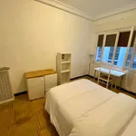 Rent a room in madrid