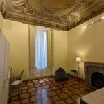 Rent 10 bedroom apartment in Barcelona