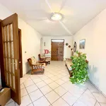 Rent 4 bedroom house of 177 m² in Sustinente