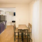 Rent 3 bedroom apartment of 50 m² in Düsseldorf