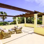 Rent 5 bedroom house of 1090 m² in Marbella