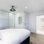 Rent 2 bedroom apartment in London