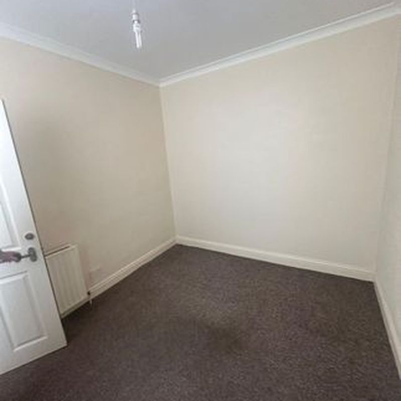 Terraced house to rent in Bartle Lane, Bradford, West Yorkshire BD7 Great Horton