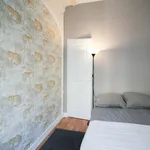  appartement avec 5 chambre(s) en location à Paris