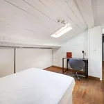 Rent a room in lisbon