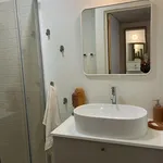 Rent 1 bedroom apartment of 40 m² in Lisbon