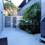 Rent 5 bedroom house of 310 m² in Rome